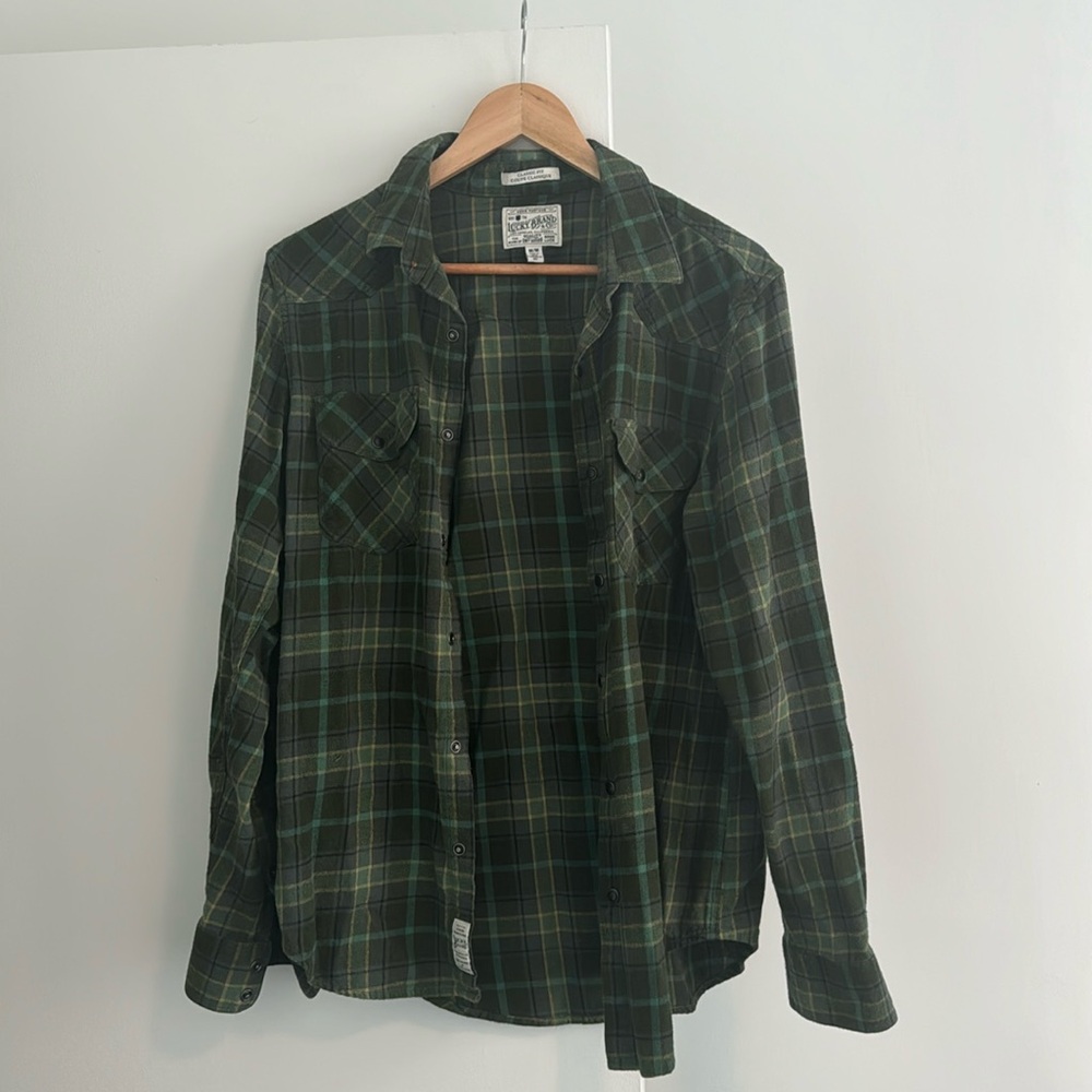 Lucky Brand buttoned down green flannel